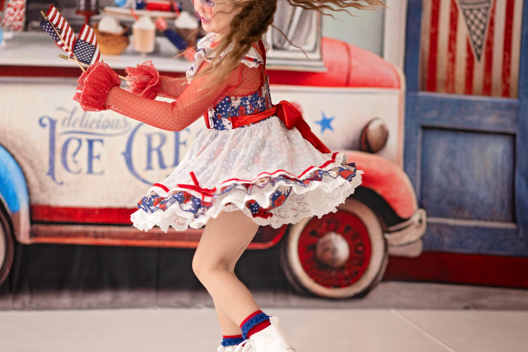 Red, White, and Blooms Tunic Set